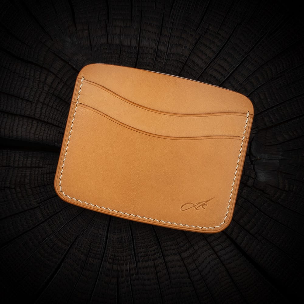 Minimalistlik nahast kaarditasku - naturaalne