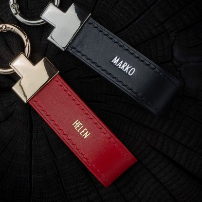 täisnahast võtmehoidja personaliseerimine